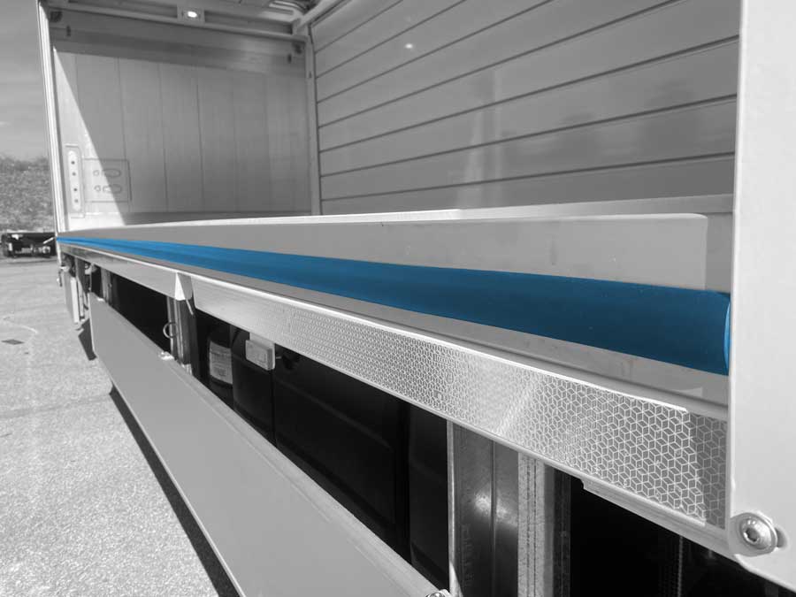 INTEGRALE BUTOIR LATERAL